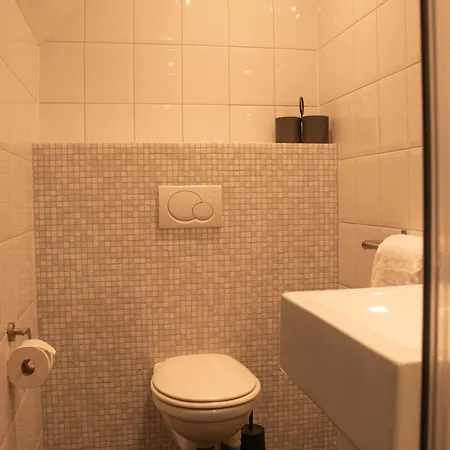Vakantiewoning De Pastorie Apartment Boven-Leeuwen