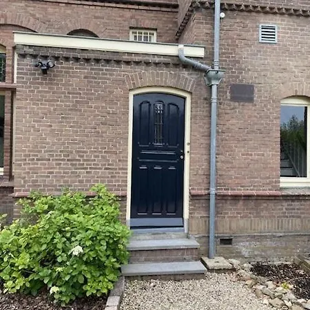 Apartment Vakantiewoning De Pastorie Boven-Leeuwen
